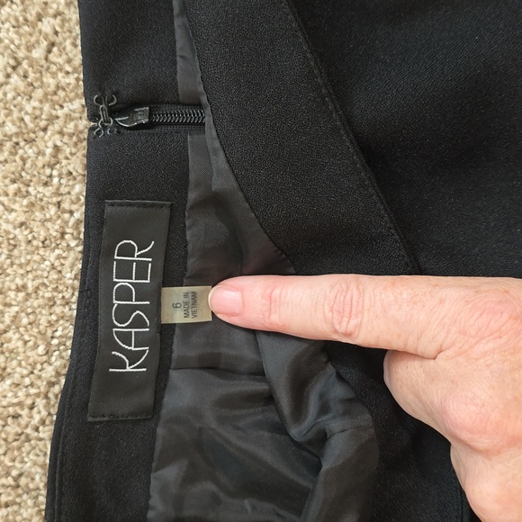 NEW Kasper Black Skirt with Tags (Bundle with Matching Suit!) - Picture 5 of 6